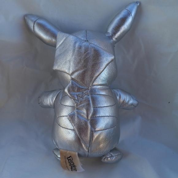 Pokemon Silver Pikachu Plush 2021 8" - Picture 2 of 5